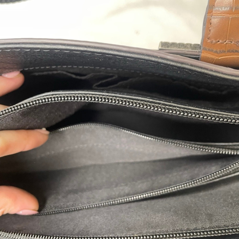 Women's Unbranded Unique Black Shoulder Bag with Brown Accents - Picture 9 of 13